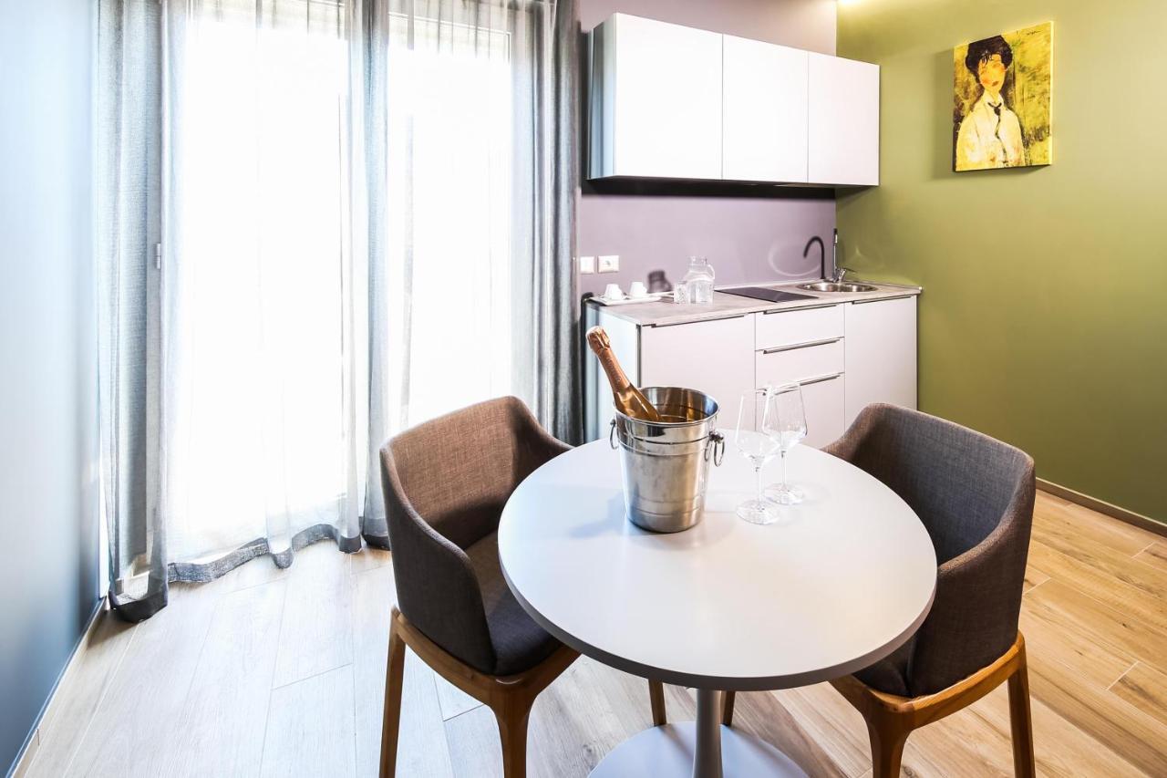 Vicolo Malavolta 7 Rooms And Suites Pedaso Exterior photo